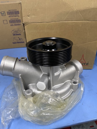 Deutz coolant pump 02937771 replacement for 02931832 for BFM1013 and TCD2013 engines